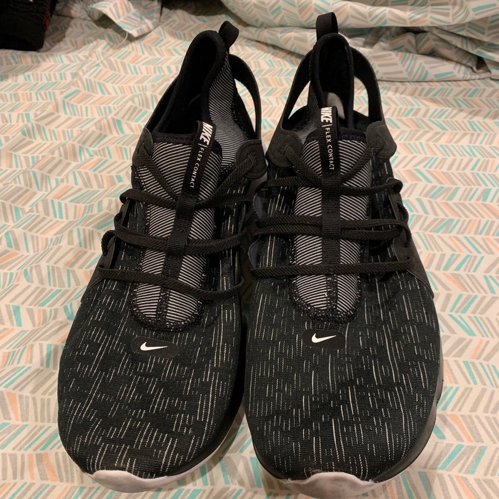 Nike flex contact 3